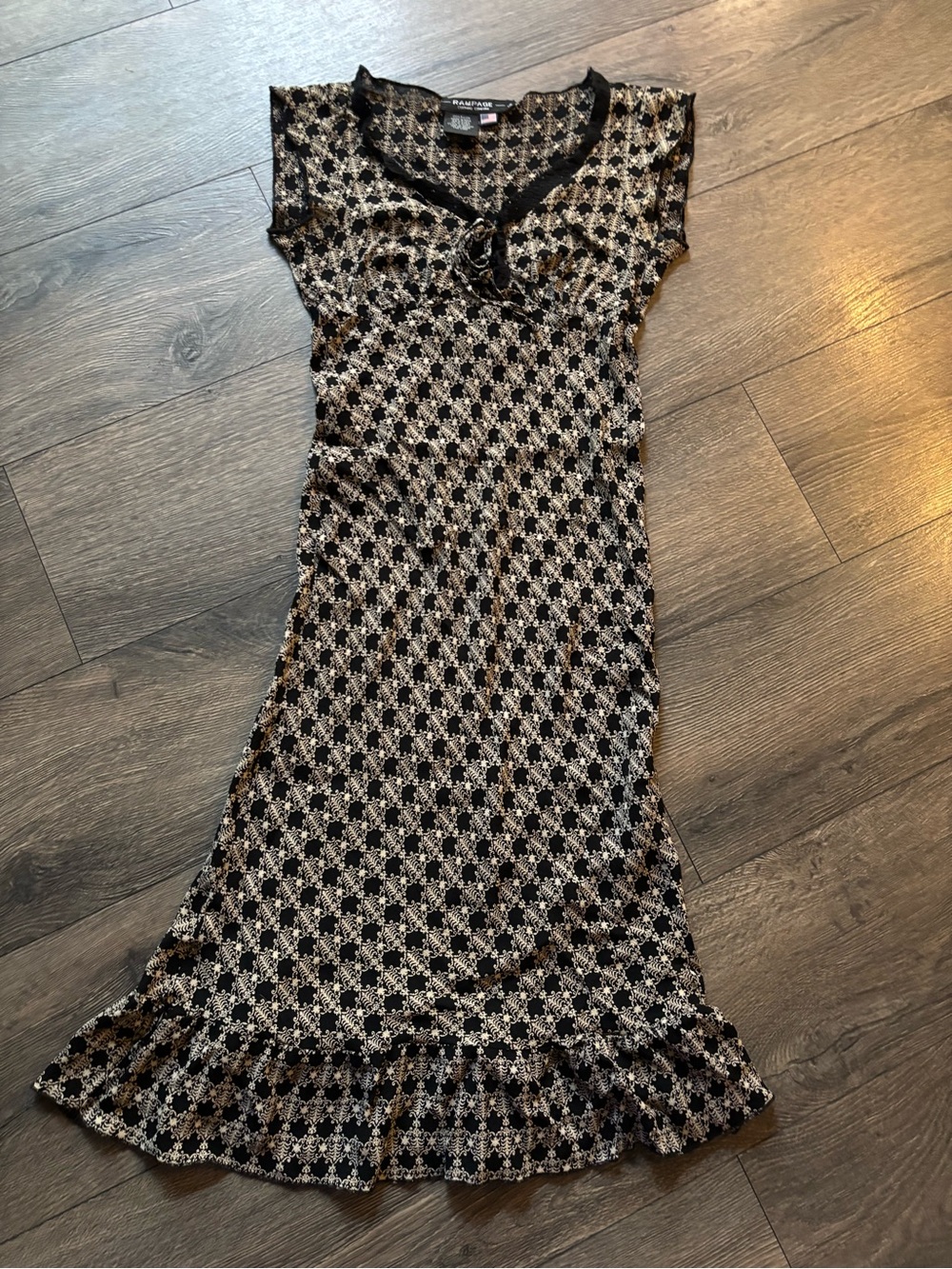 Rampage Black and Cream Floral Tie-Front Maxi Dress